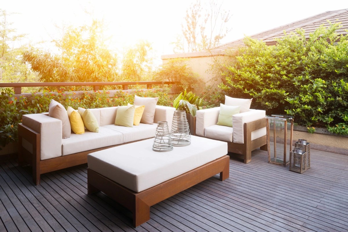 Outdoor with furniture and decor