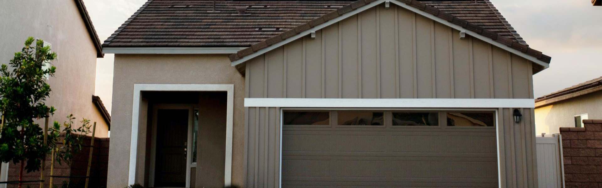 Modern House with Garage